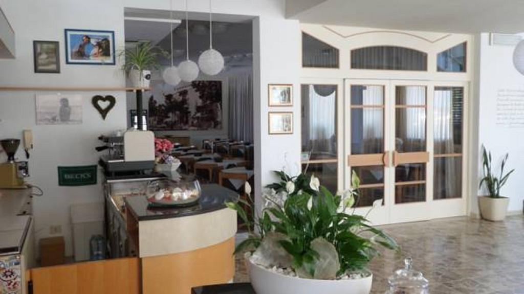 Hotel Sorriso San Mauro Mare Eksteriør billede